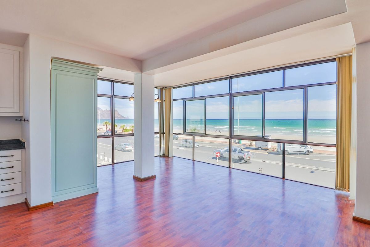 Apartment For Sale in Strand North - Photo 4