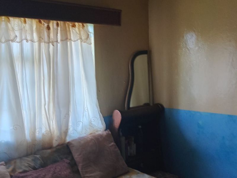 House For Sale in Phuthaditjhaba Central - Photo 9