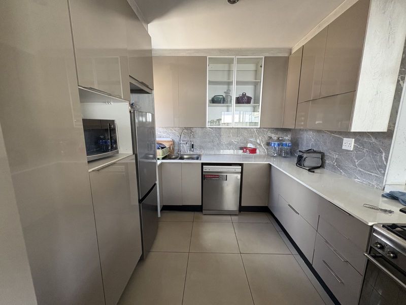 House For Sale in Amandasig - Photo 2