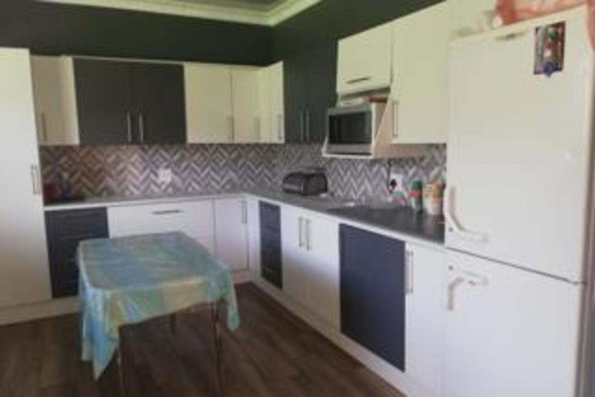 House For Sale in Phuthaditjhaba Central - Photo 5