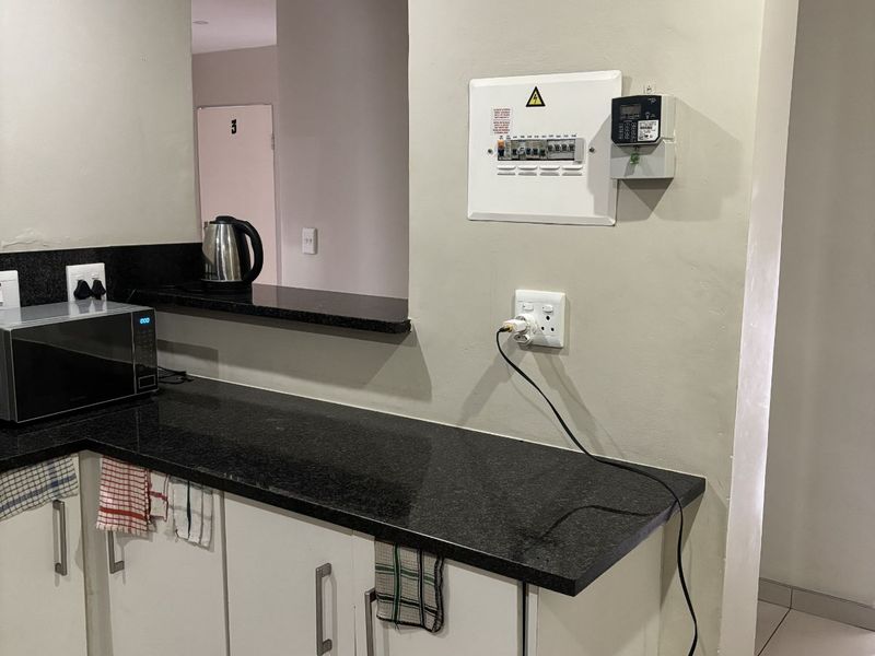Apartment For Sale in Braamfontein - Photo 7