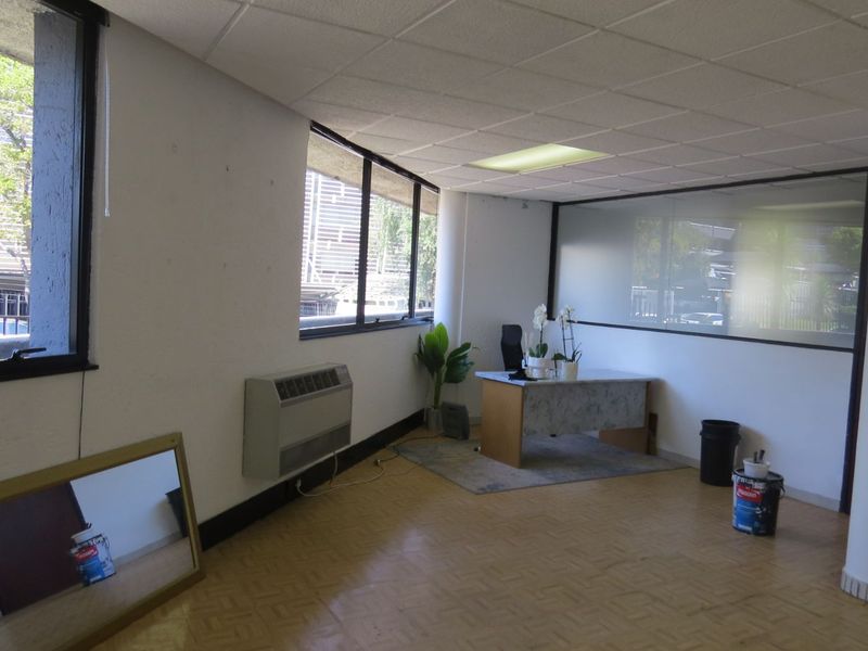 Commercial To Rent in Bedfordview Central - Photo 4