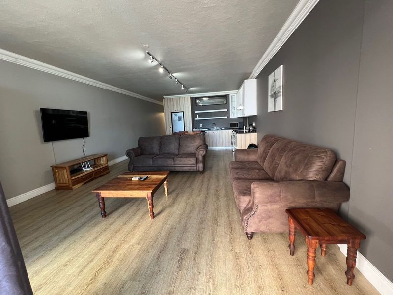 Apartment For Sale in Diaz Beach - Photo 8