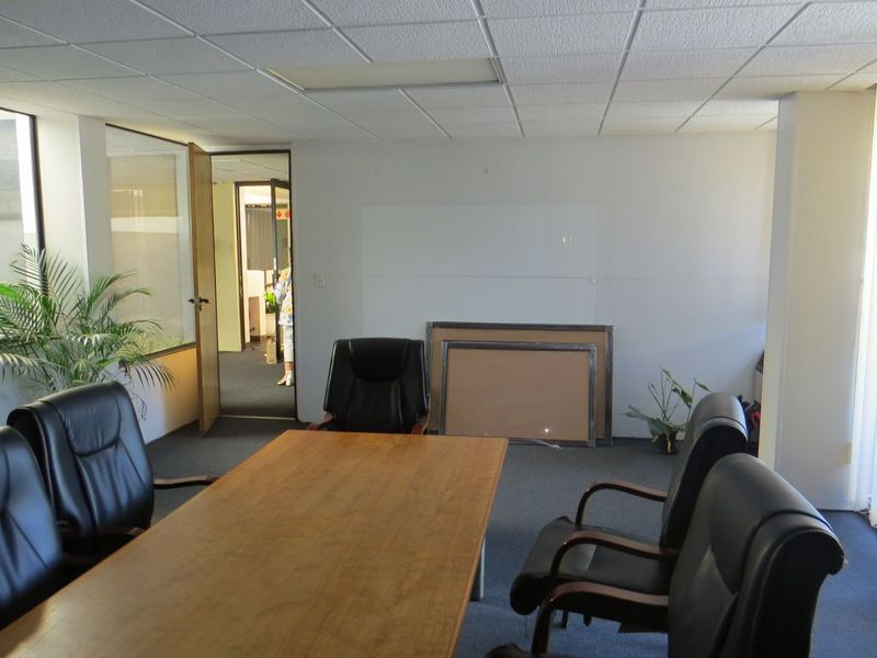 Commercial To Rent in Bedfordview Central - Photo 5