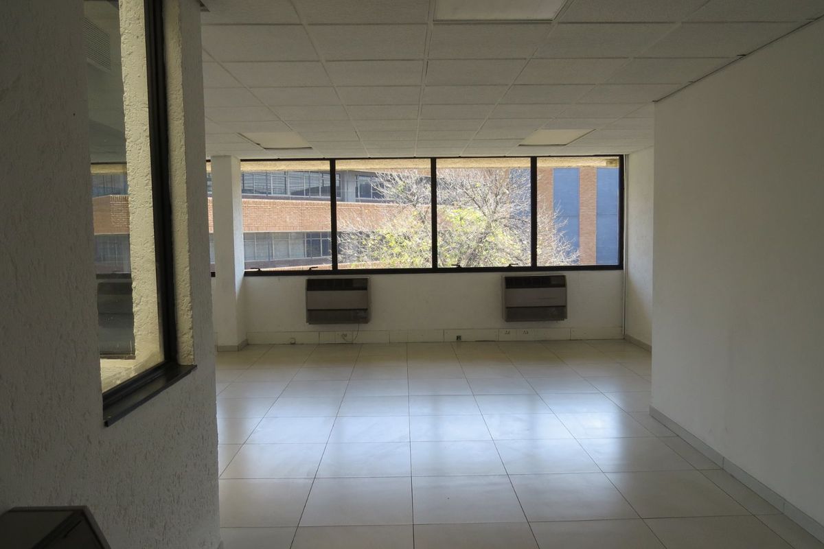 Commercial To Rent in Bedfordview Central - Photo 4