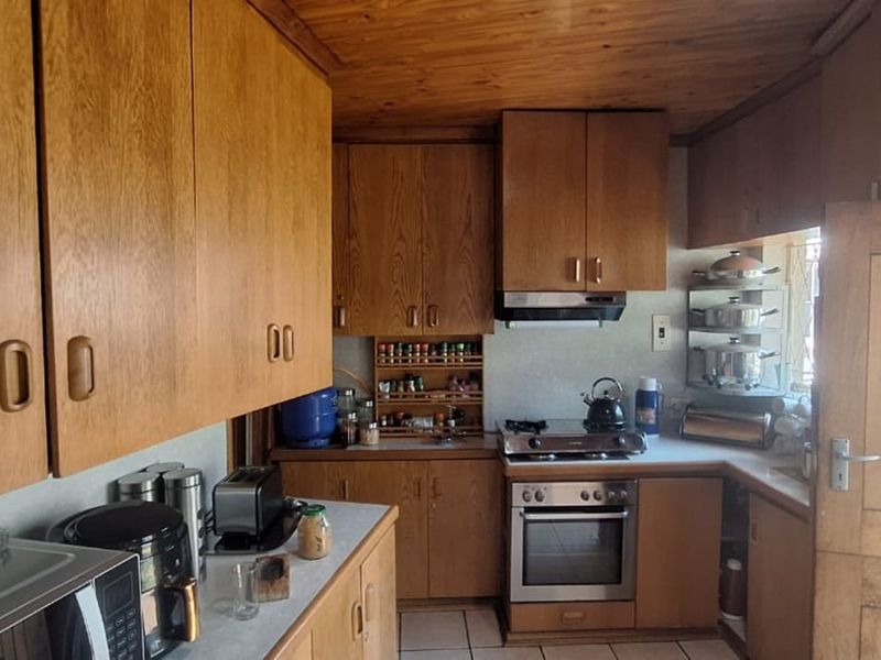 House For Sale in Hamberg - Photo 6