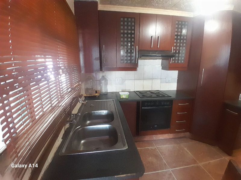 House To Rent in Hammanskraal Central - Photo 3