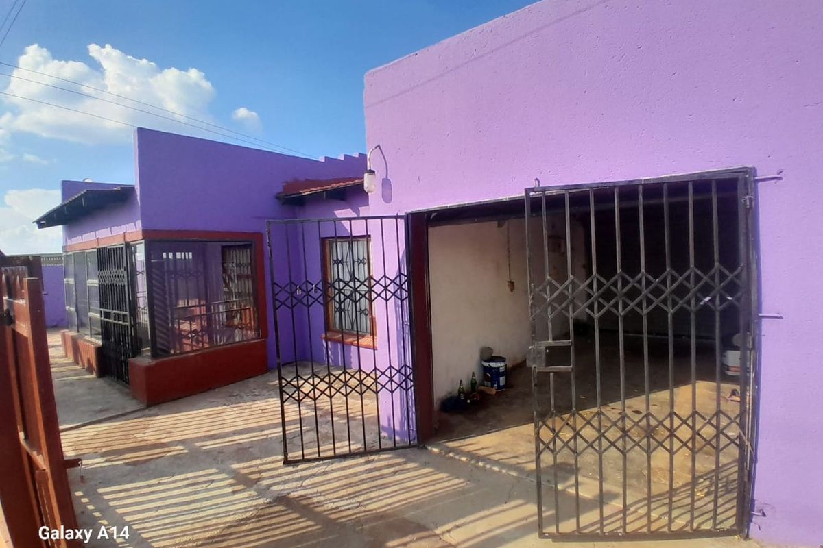 House To Rent in Hammanskraal Central - Photo 2