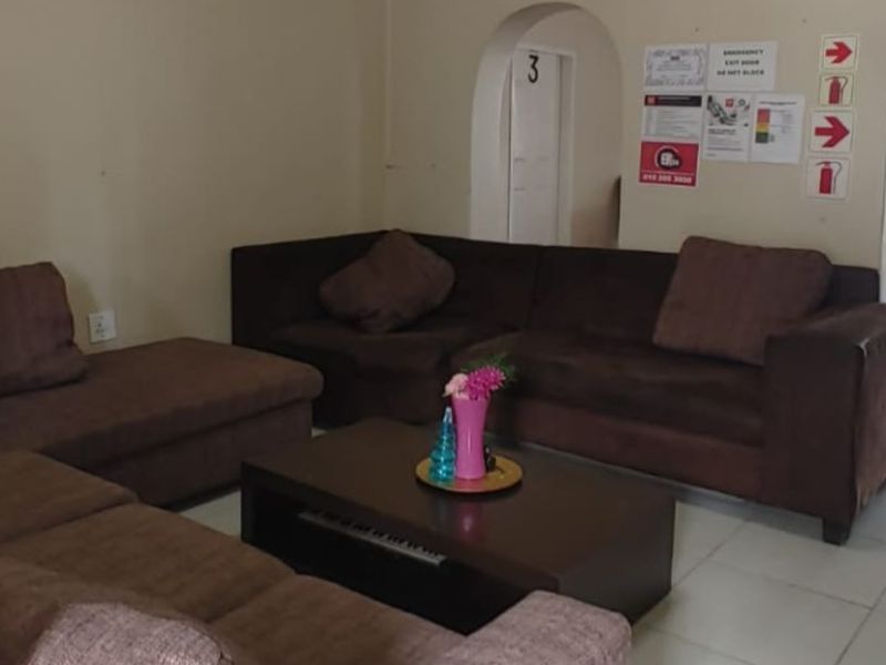 House For Sale in Brixton - Photo 6