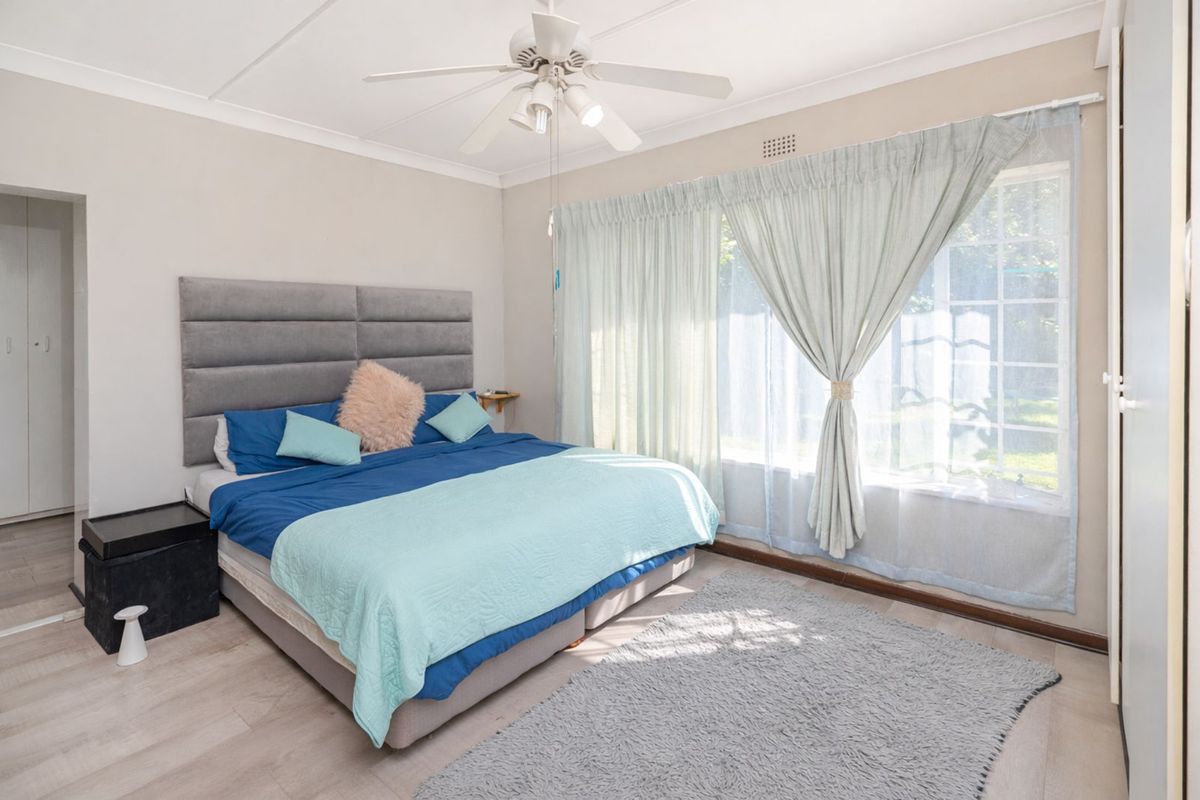 House For Sale in Blairgowrie - Photo 4