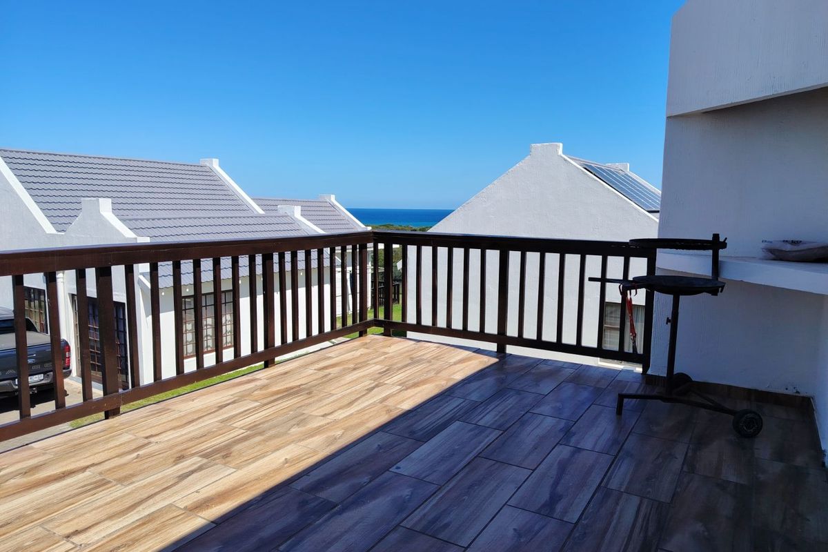 Townhouse For Sale in Tergniet - Photo 2