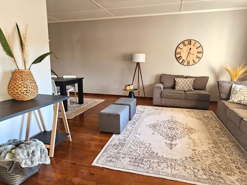 House For Sale in Steytlerville Central - Photo 10