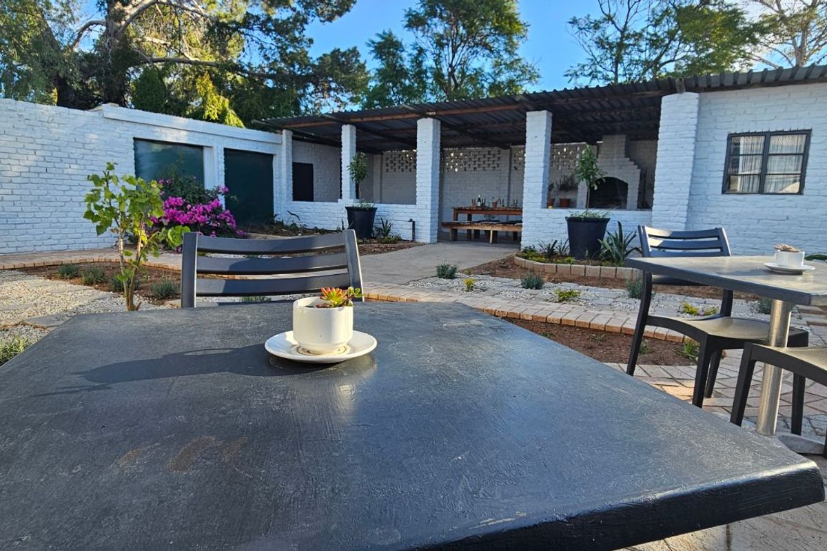 House For Sale in Steytlerville Central - Photo 3