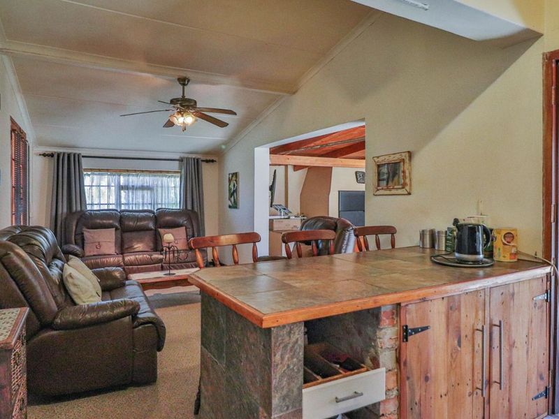 House For Sale in Ashton Central - Photo 6