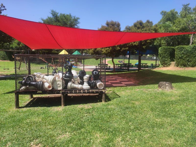 Apartment For Sale in North Riding - Photo 10