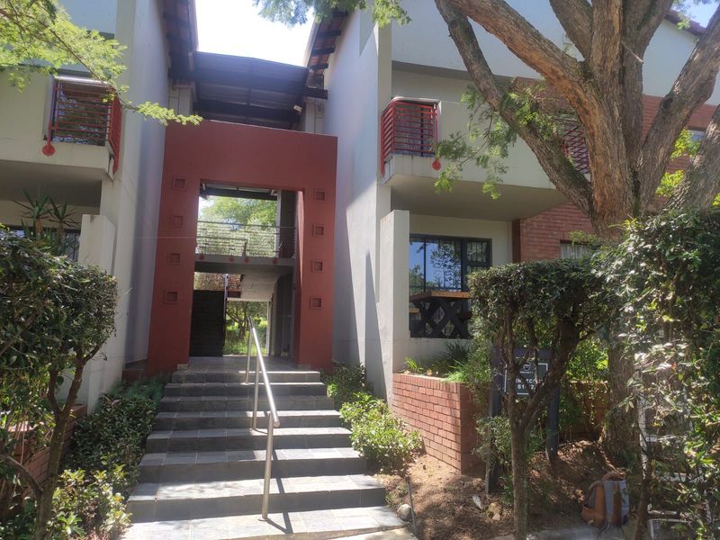 Apartment For Sale in North Riding - Photo 9