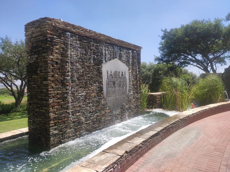 Apartment For Sale in North Riding - Photo 3