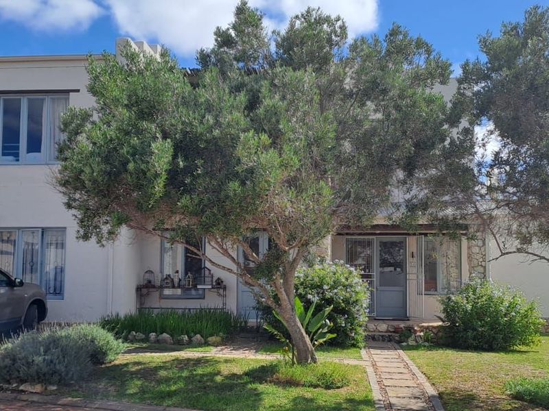 House For Sale in Stilbaai Wes - Photo 2