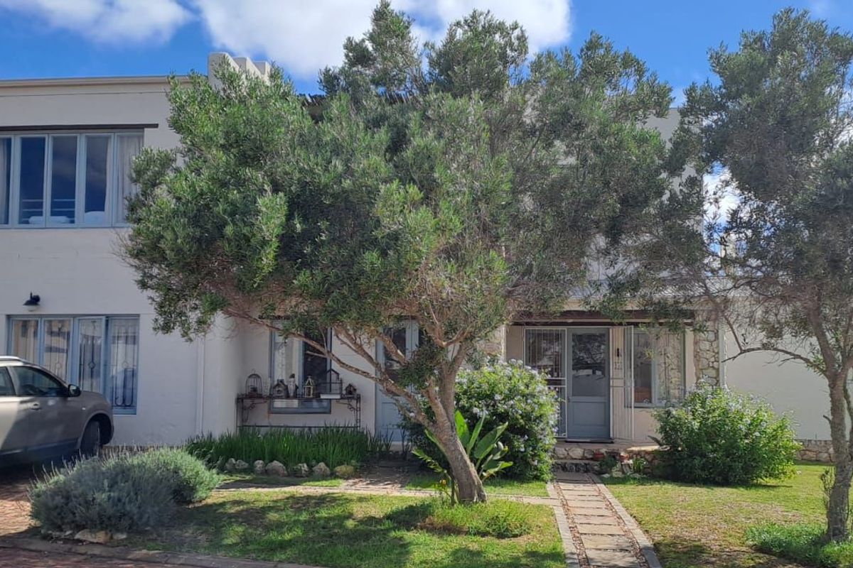 House For Sale in Stilbaai Wes - Photo 2