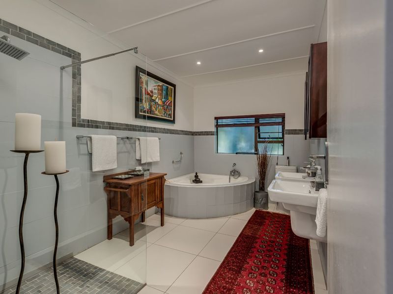 House For Sale in Walmer - Photo 10