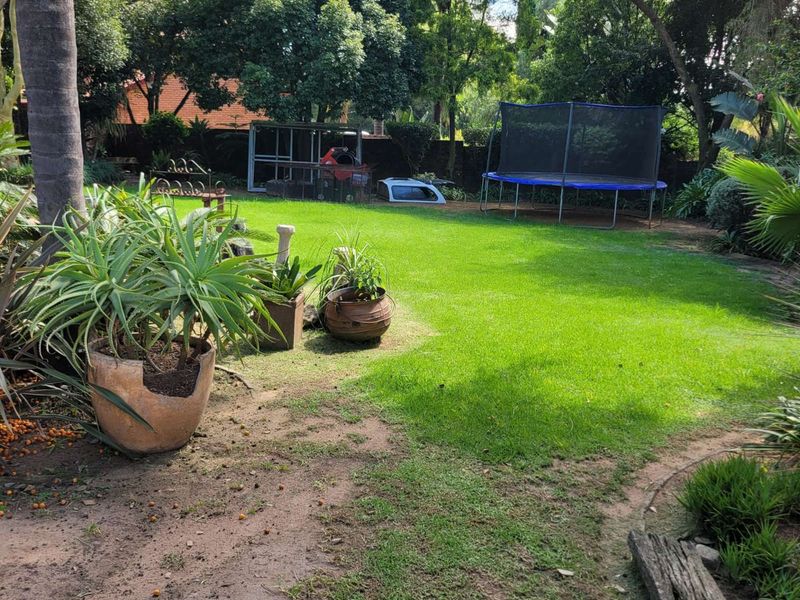 Townhouse For Sale in Die Heuwel - Photo 2