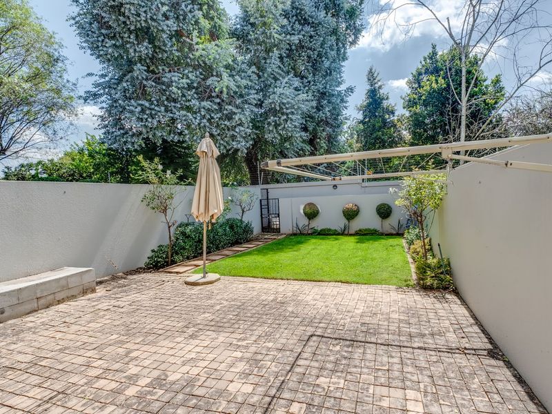 House For Sale in Fairland - Photo 2