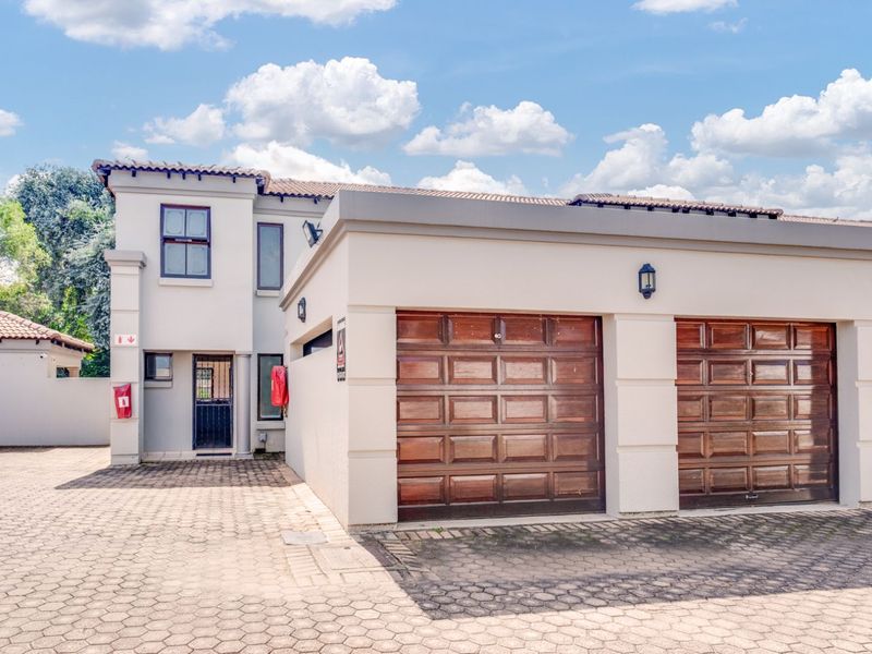 House For Sale in Fairland - Photo 3