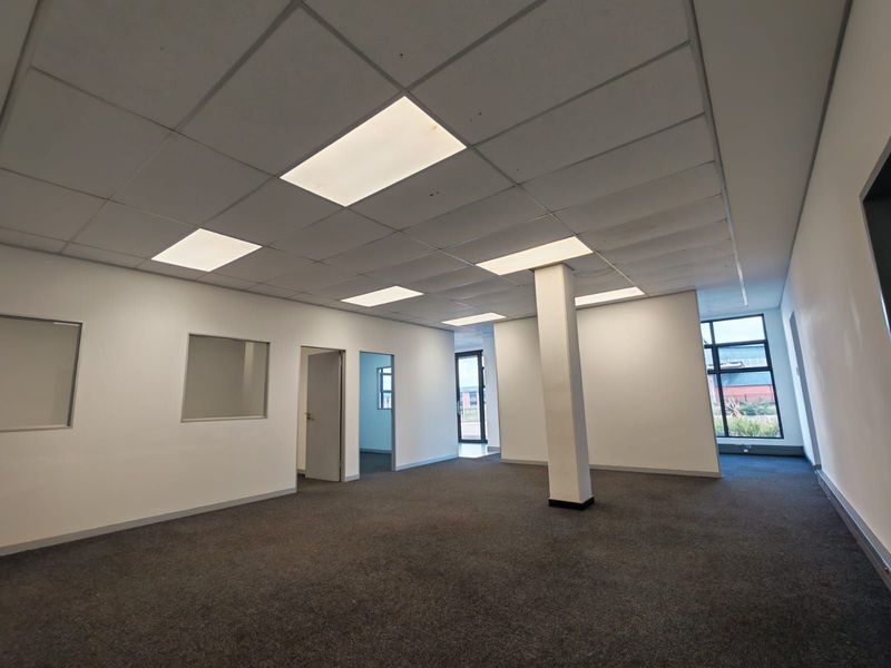 Industrial To Rent in Witfontein - Photo 8