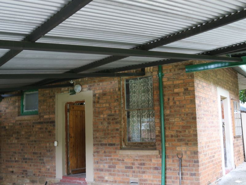 House For Sale in Cullinan Central - Photo 4