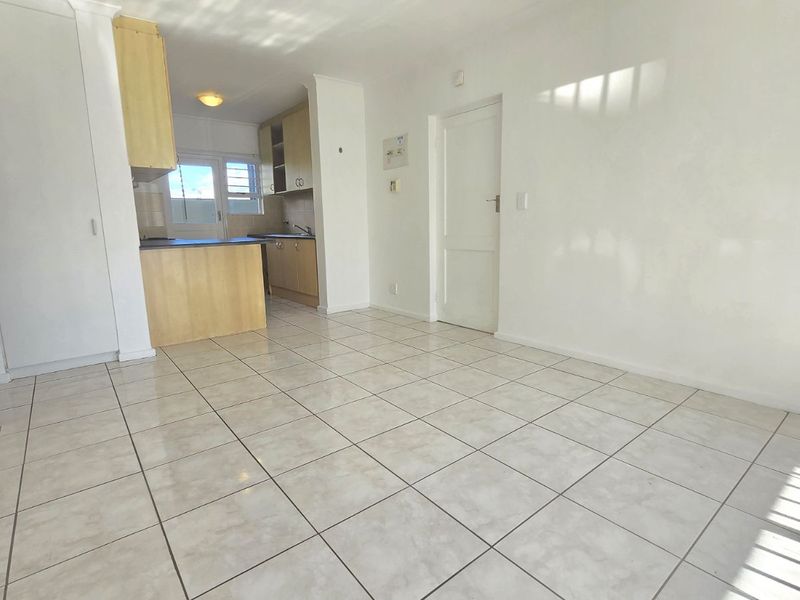 Apartment For Sale in Rome - Photo 7