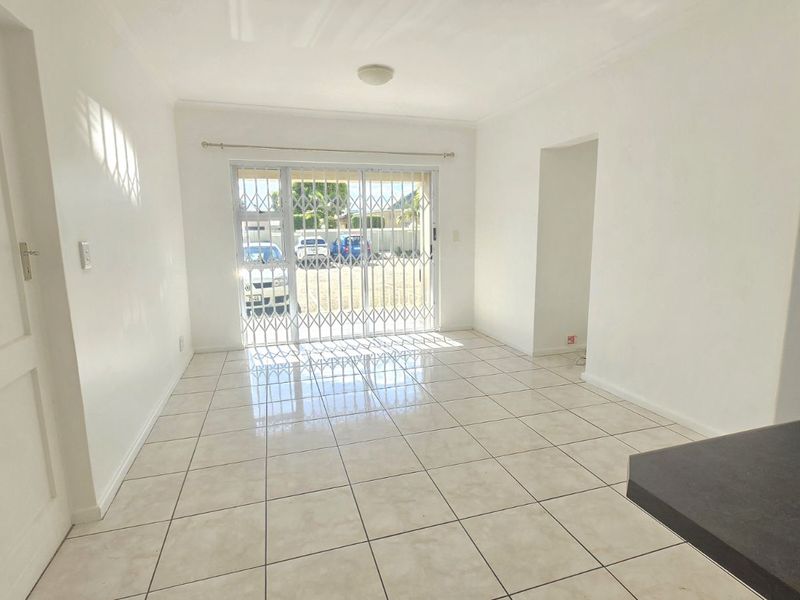 Apartment For Sale in Rome - Photo 2