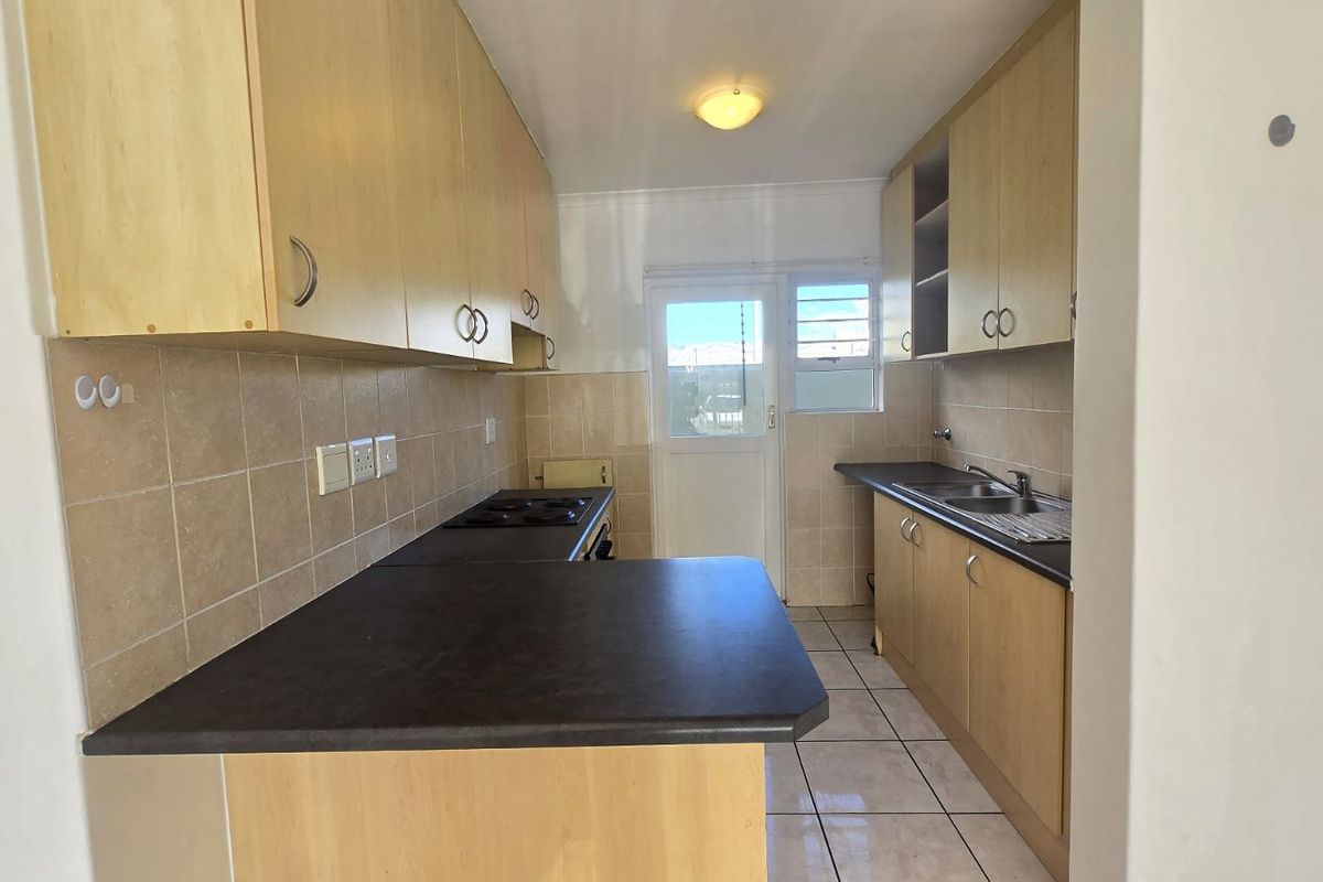 Apartment For Sale in Rome - Photo 5