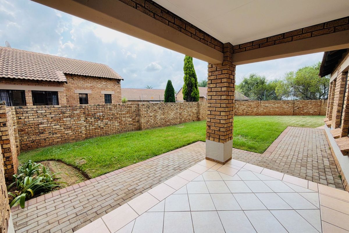 House For Sale in Monavoni - Photo 2