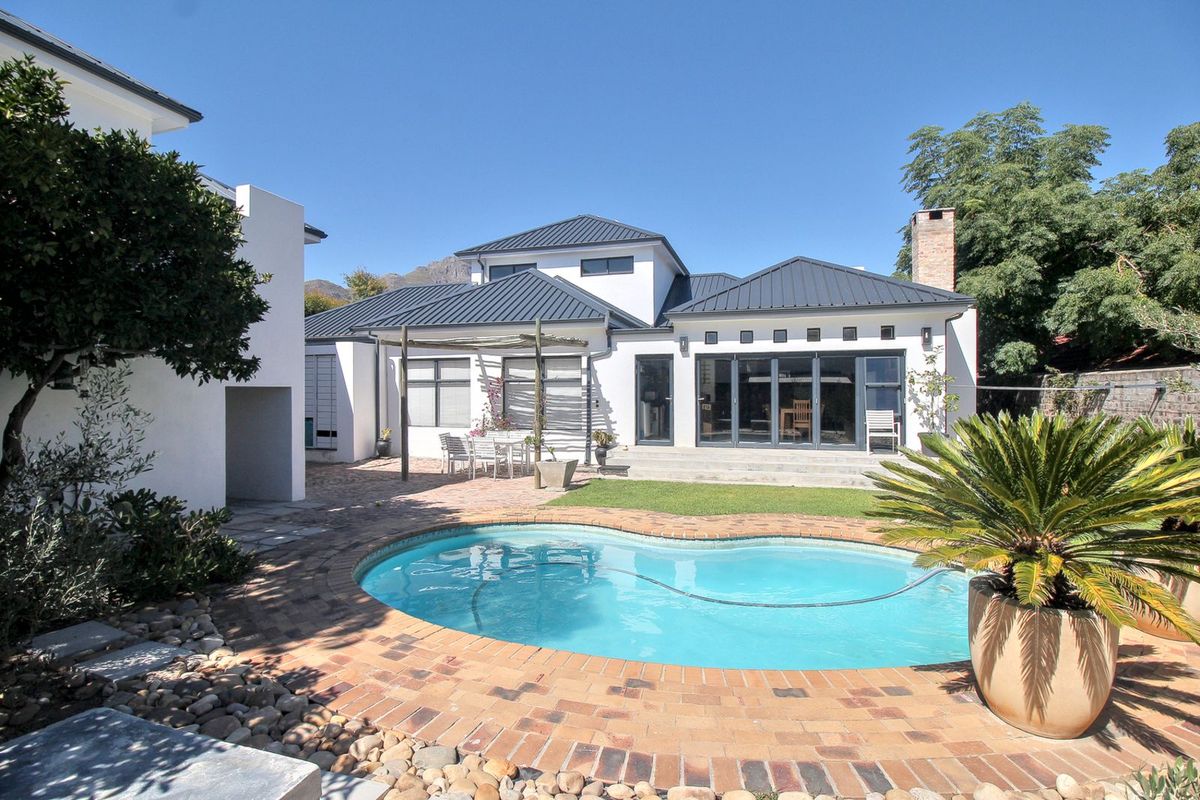House For Sale in Krigeville - Photo 2