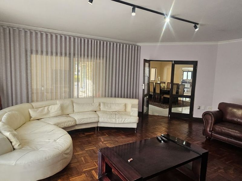 House For Sale in Carlswald - Photo 8