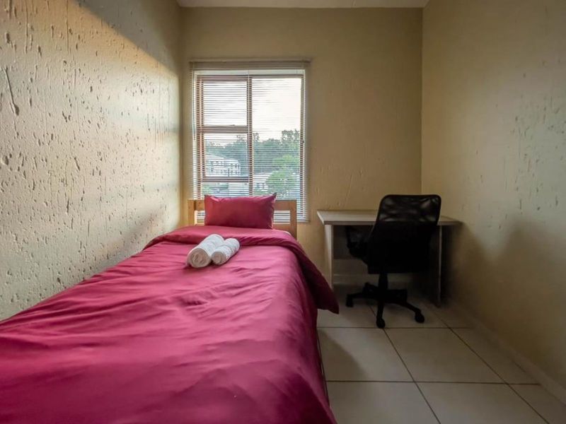 Apartment To Rent in Paulshof - Photo 10