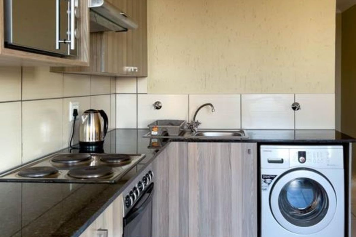 Apartment To Rent in Paulshof - Photo 5