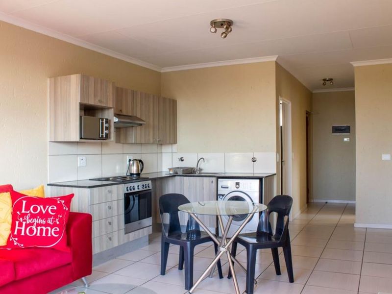 Apartment To Rent in Paulshof - Photo 4