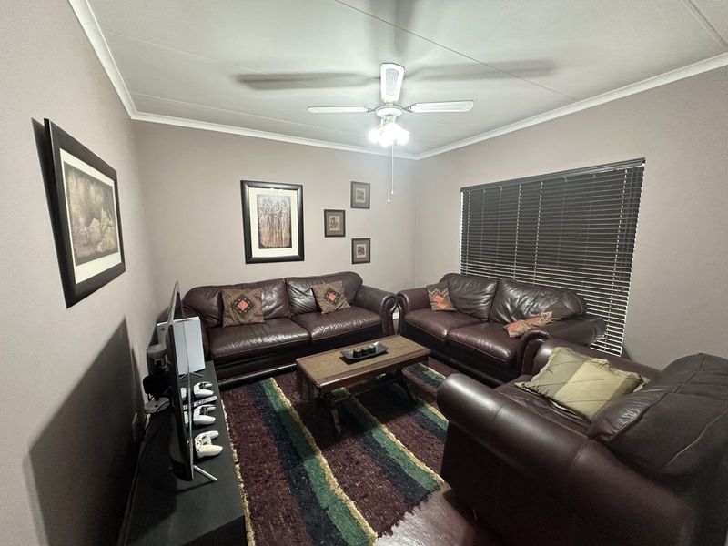 House For Sale in Dorandia - Photo 3