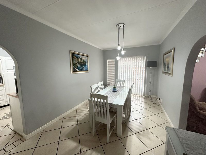 House For Sale in Dorandia - Photo 5