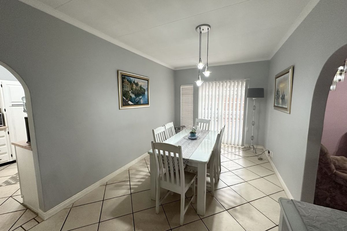 House For Sale in Dorandia - Photo 5