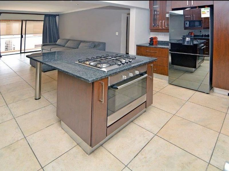 Apartment For Sale in Blackheath - Photo 2