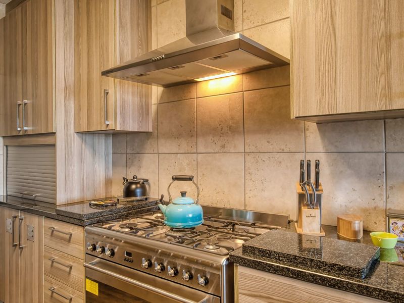 Apartment For Sale in Humewood - Photo 7