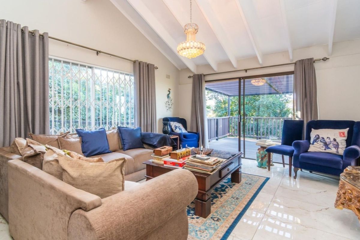 House For Sale in Northcliff - Photo 3