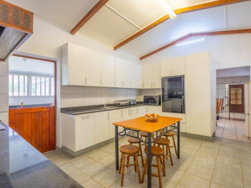 House For Sale in Waterfall - Photo 2