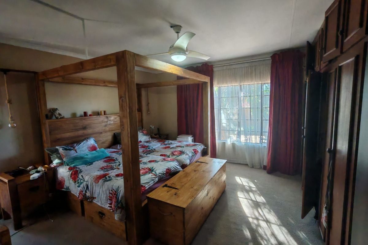 House For Sale in Sterpark - Photo 4