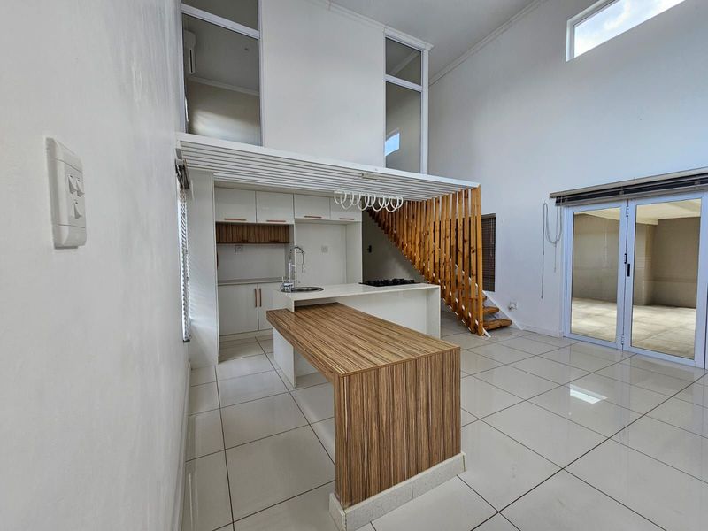 House For Sale in Royldene - Photo 9