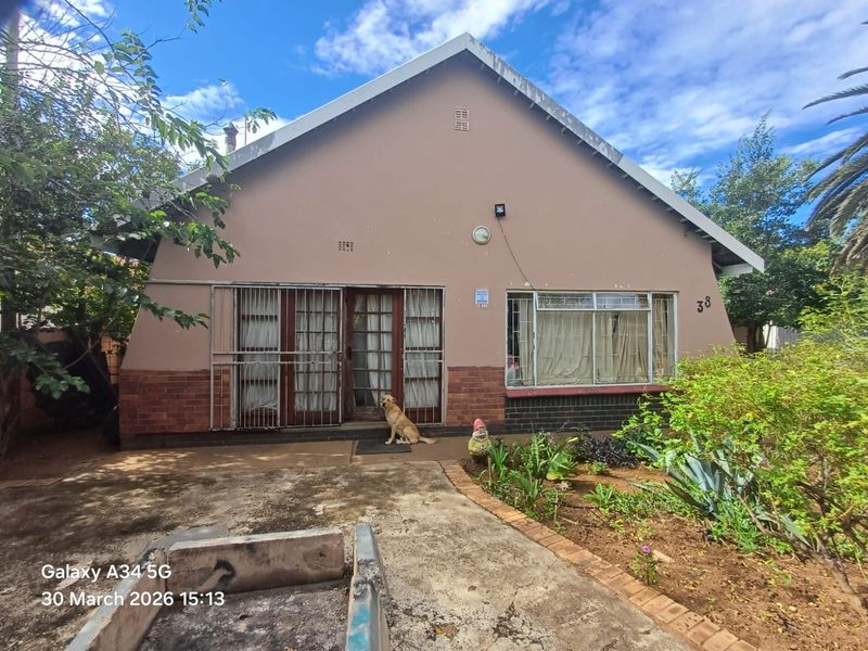 House For Sale in Songloed - Photo 3