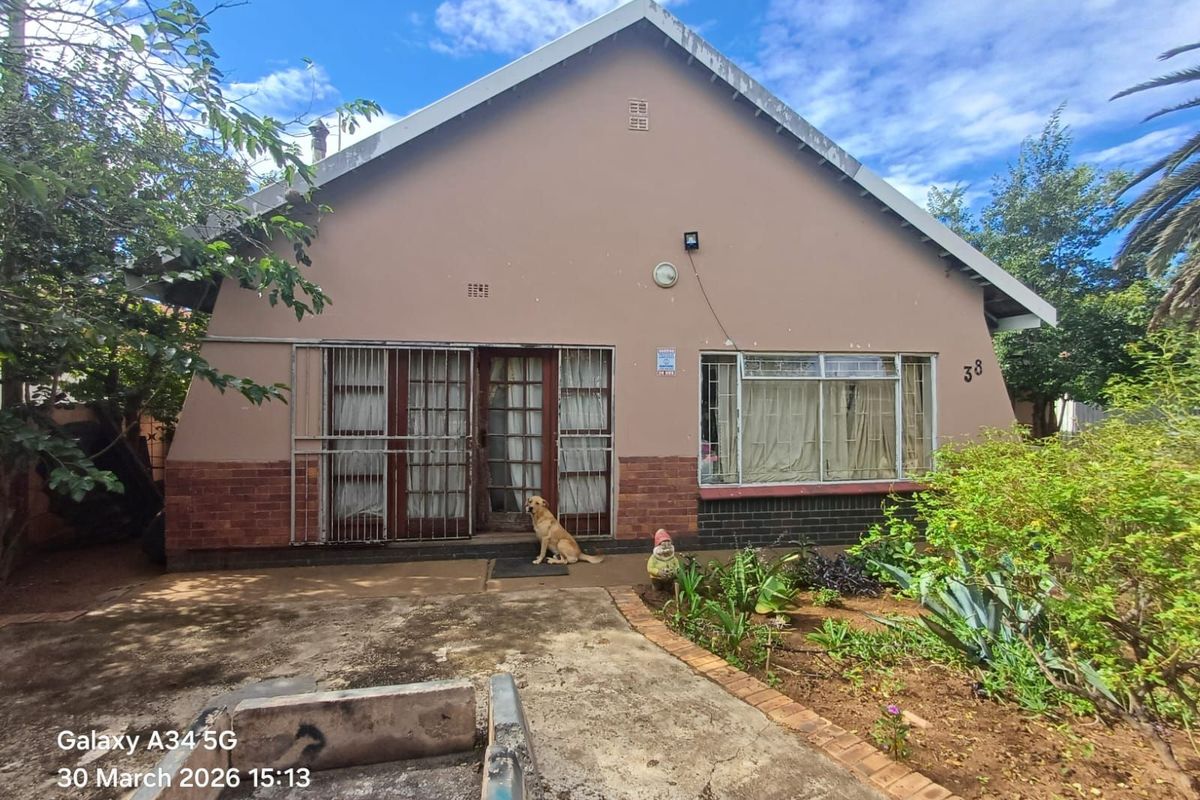 House For Sale in Songloed - Photo 3