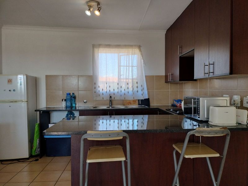 Apartment To Rent in Erand Gardens - Photo 2